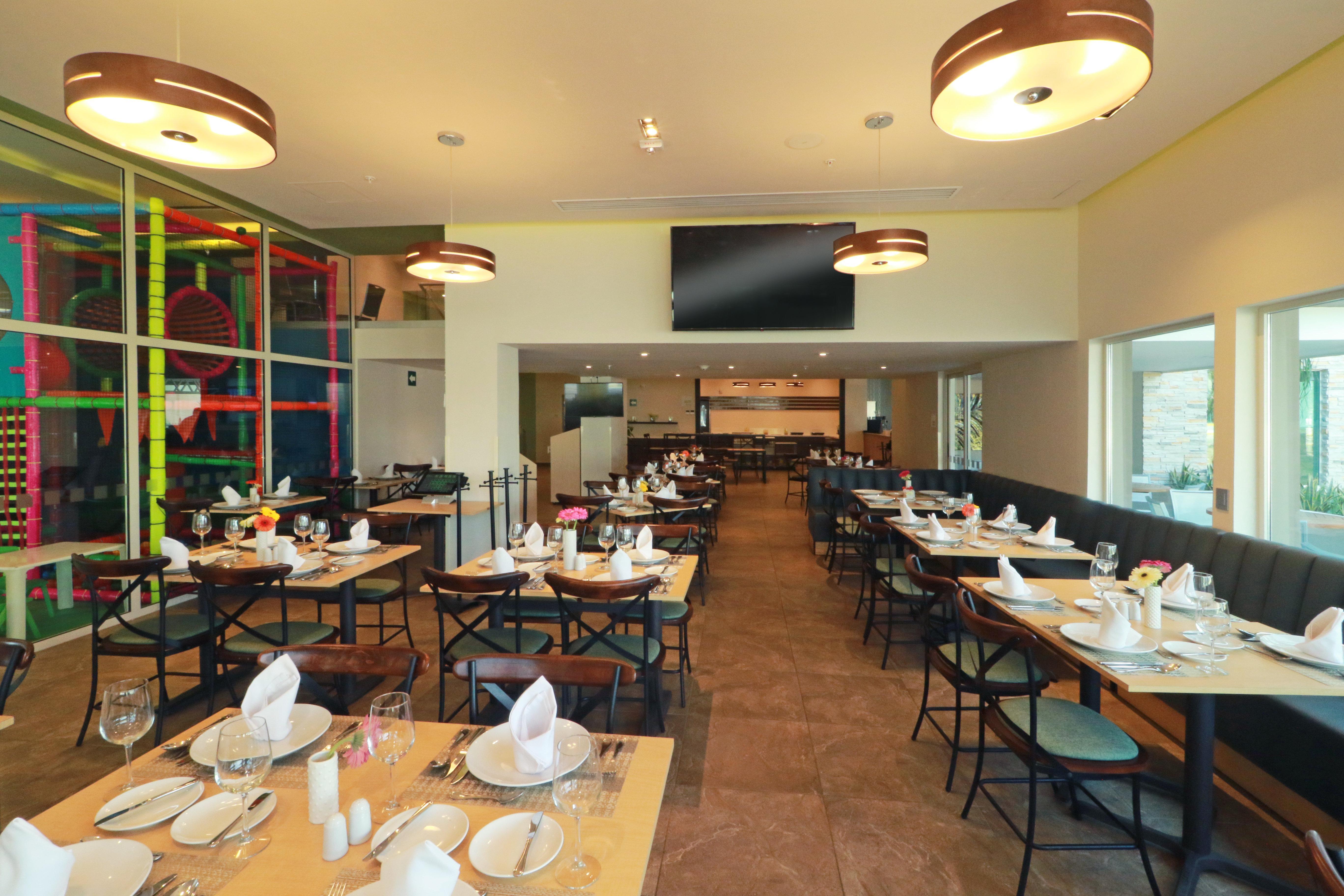 Holiday Inn - Chilpancingo, An Ihg Hotel Chilpancingo de los Bravos Ngoại thất bức ảnh
