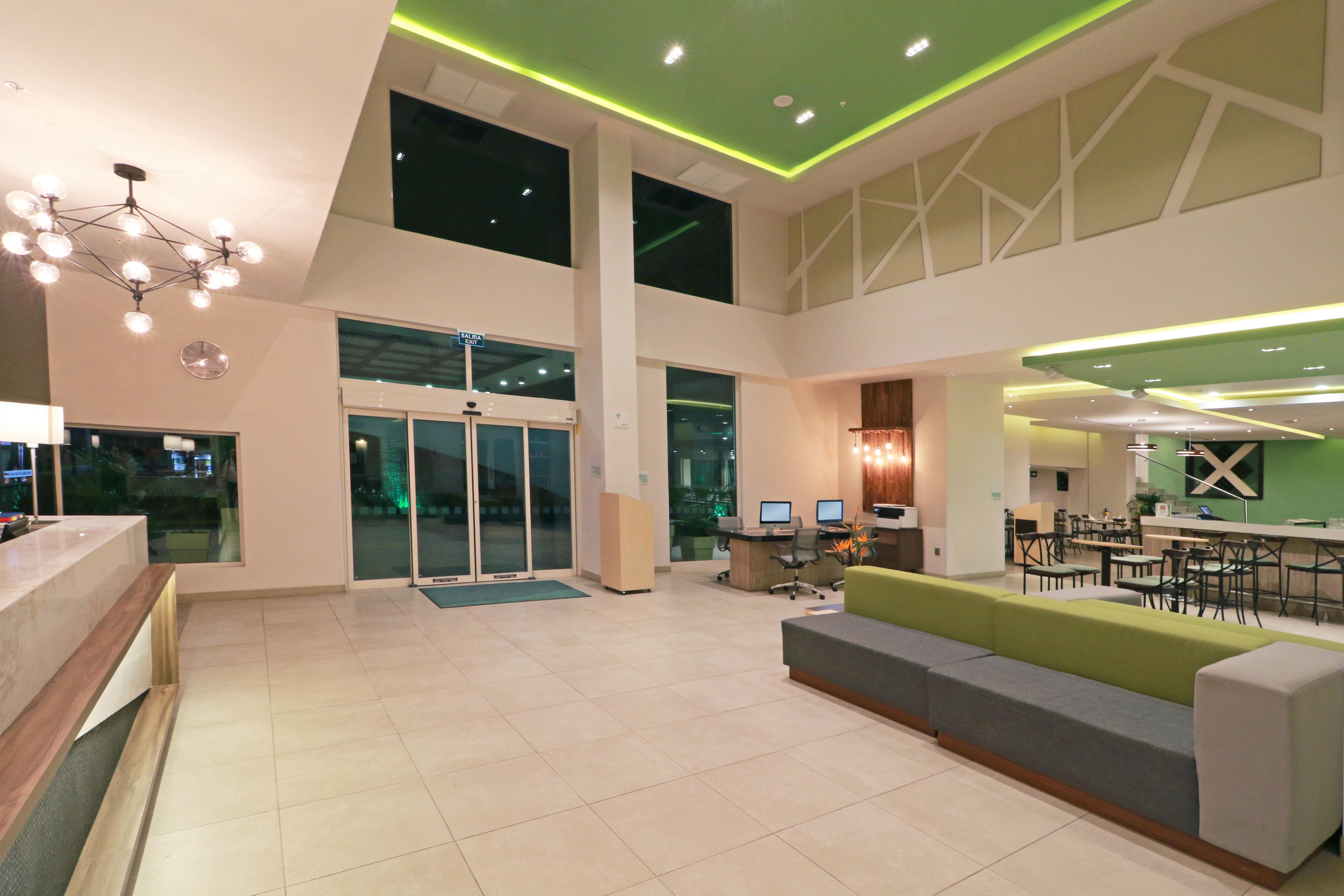 Holiday Inn - Chilpancingo, An Ihg Hotel Chilpancingo de los Bravos Ngoại thất bức ảnh